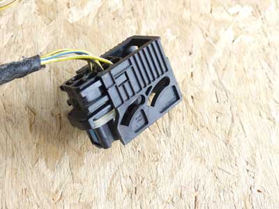 BMW 6 Pole 4 Wire Black Connector Plug w/ Pigtail 611313871903